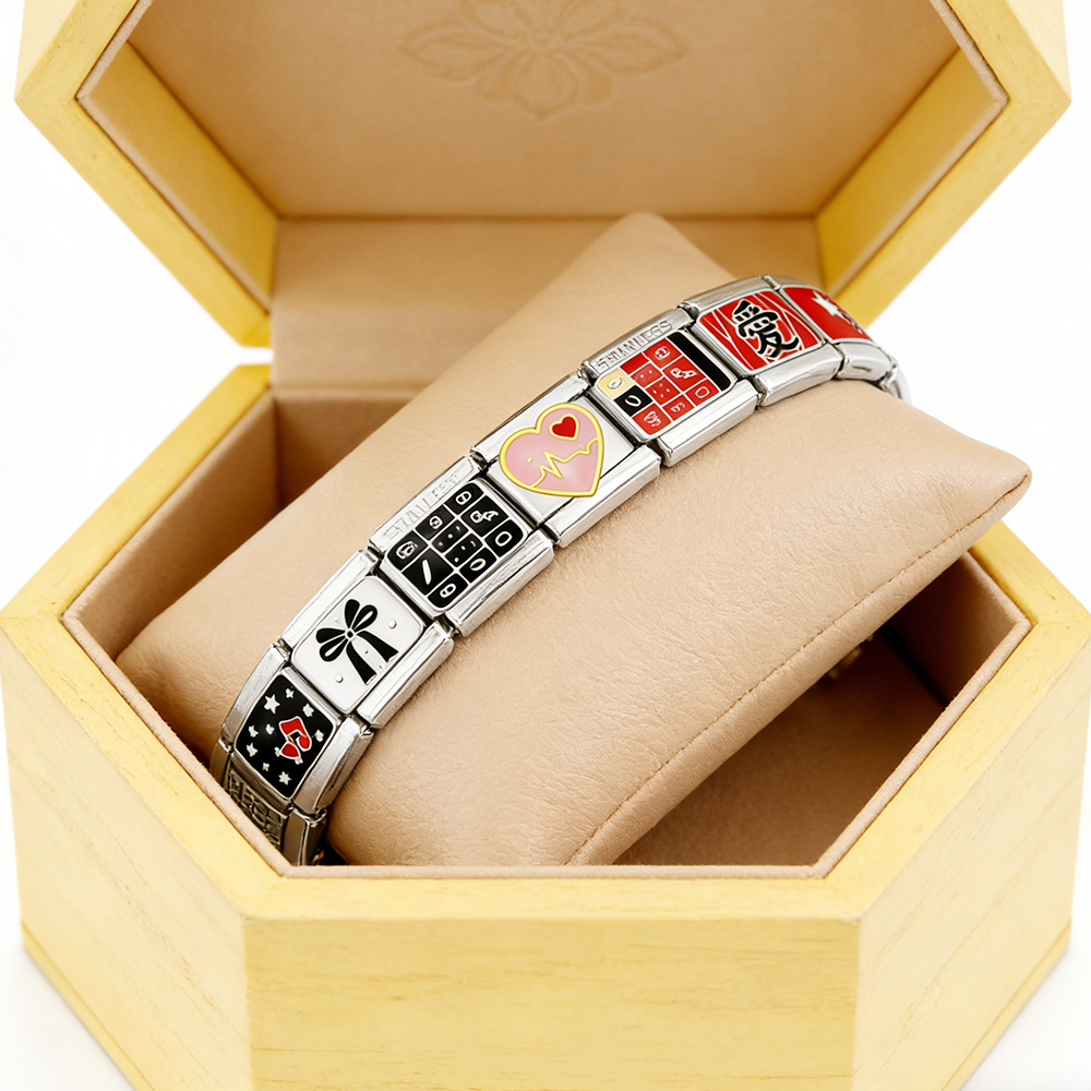 New Design Castle Heartbeat Te - Jewelry Making Newcastle recension och pris