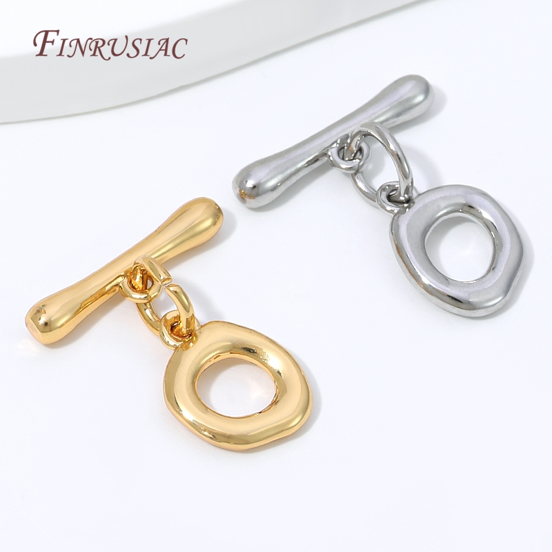 18K Gold Plated Irregular Oval - Toggle Clasp Gold recension och pris