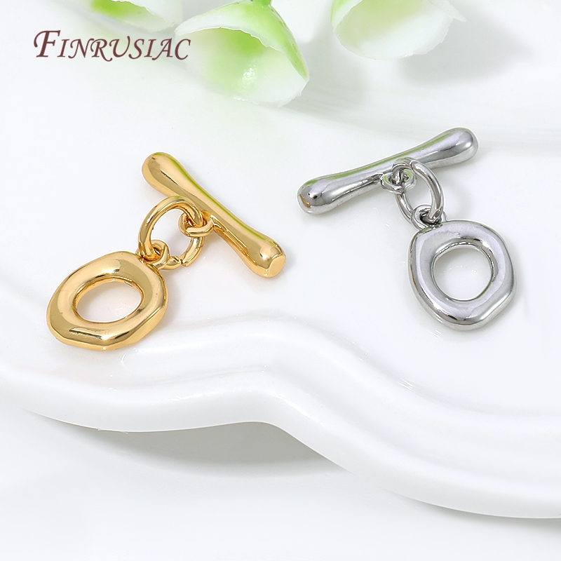 18K Gold Plated Irregular Oval - Toggle Clasp Gold recension och pris